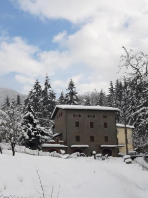 GARFAGNANA spazioso appartamento, relax! prenotaz min 3 giorni, Piazza Al Serchio